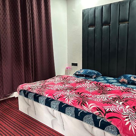 Hotel Resonance Exotic Srīnagar Exterior foto