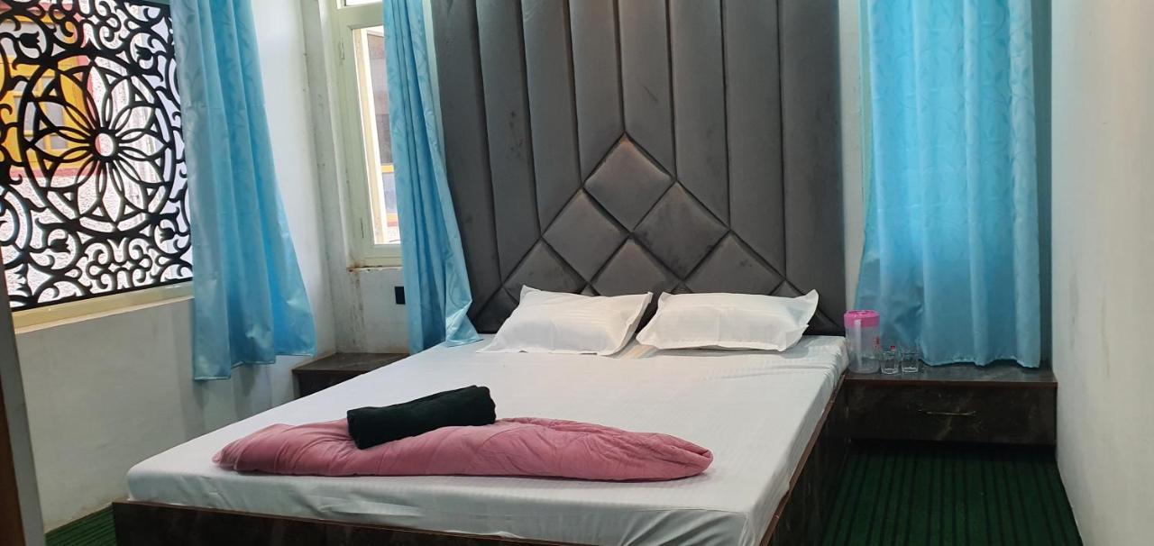 Hotel Resonance Exotic Srīnagar Exterior foto