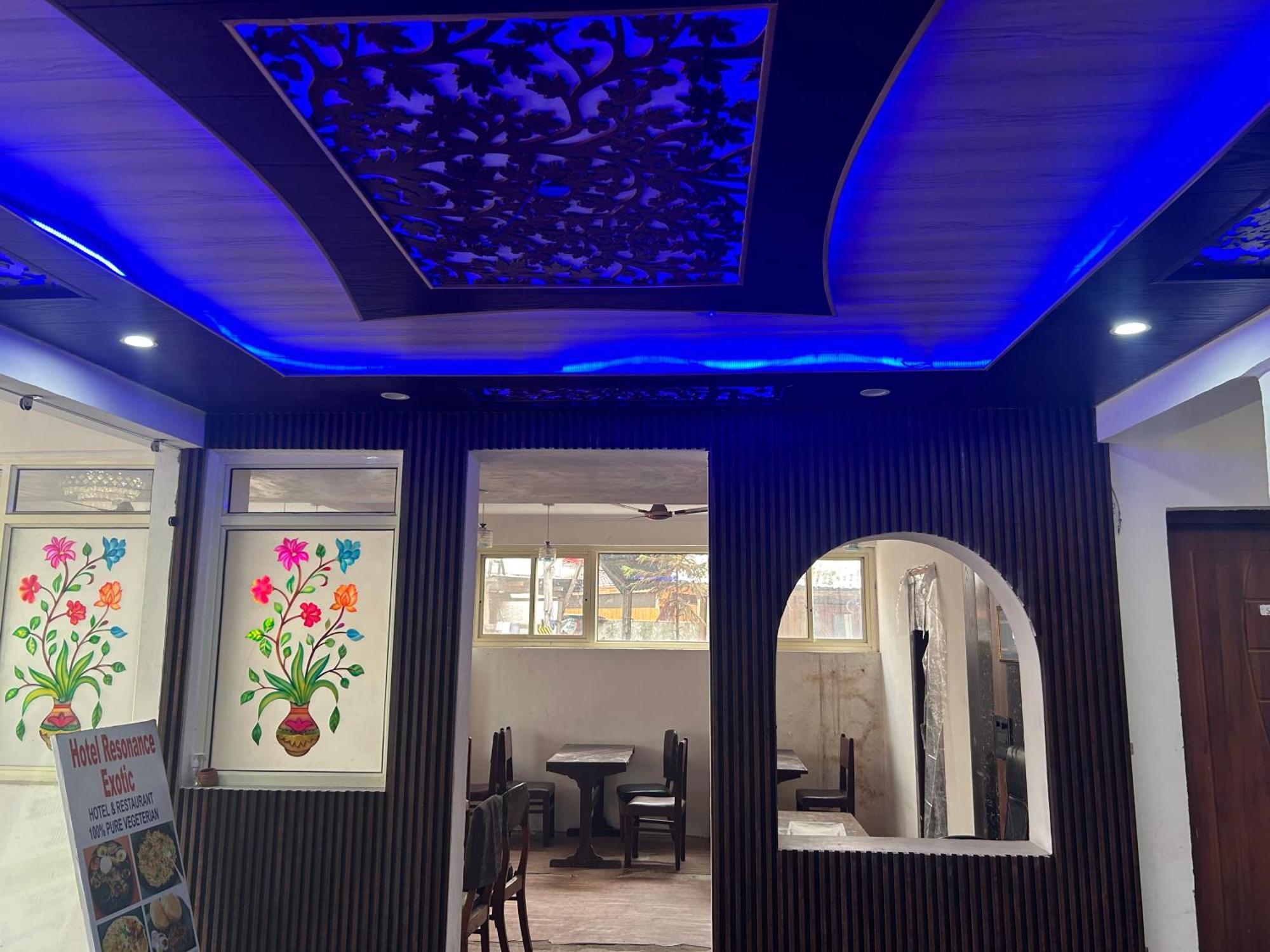 Hotel Resonance Exotic Srīnagar Exterior foto